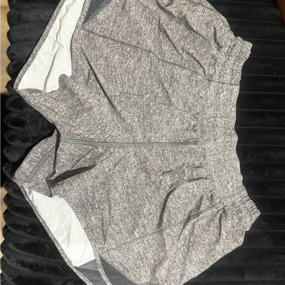 Lulu lemon hotty hots